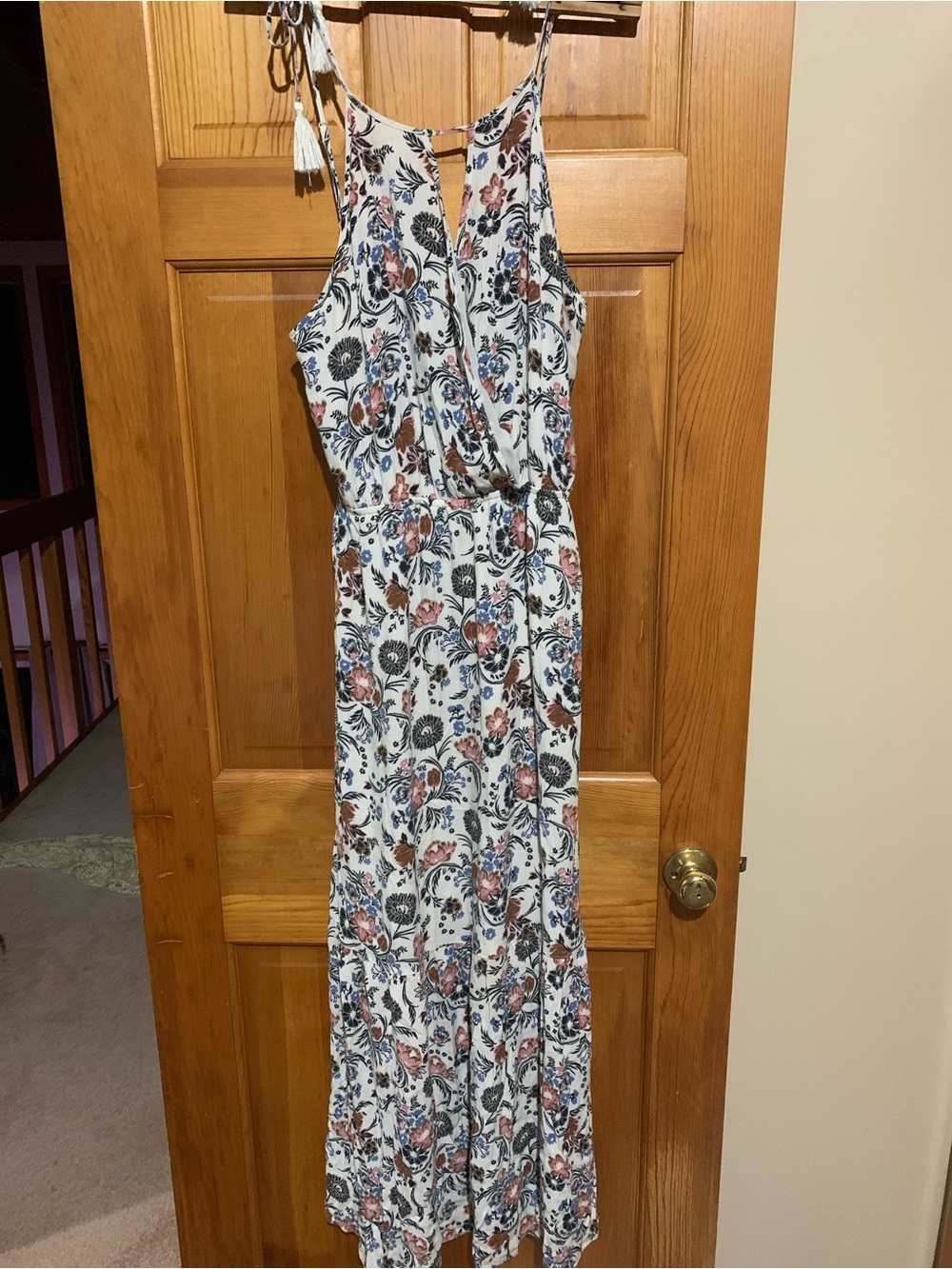American Eagle Outfitters White Floral Maxi Dress - Picture 1 of 5